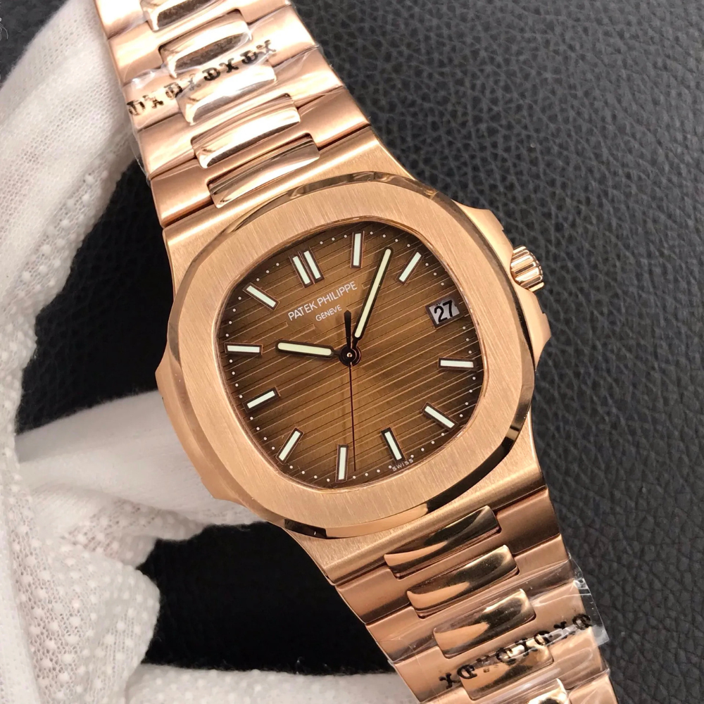 Patek Philippe Premium Men’s Wristwatch – Elegant Swiss Design