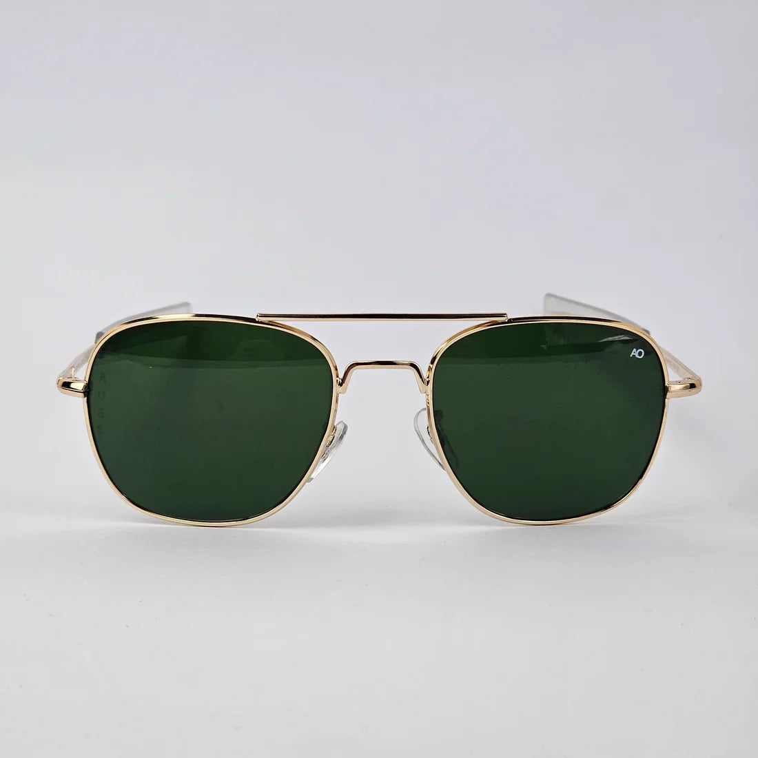 American Optical Pilot Sunglasses – Gold Frame / Green Lens